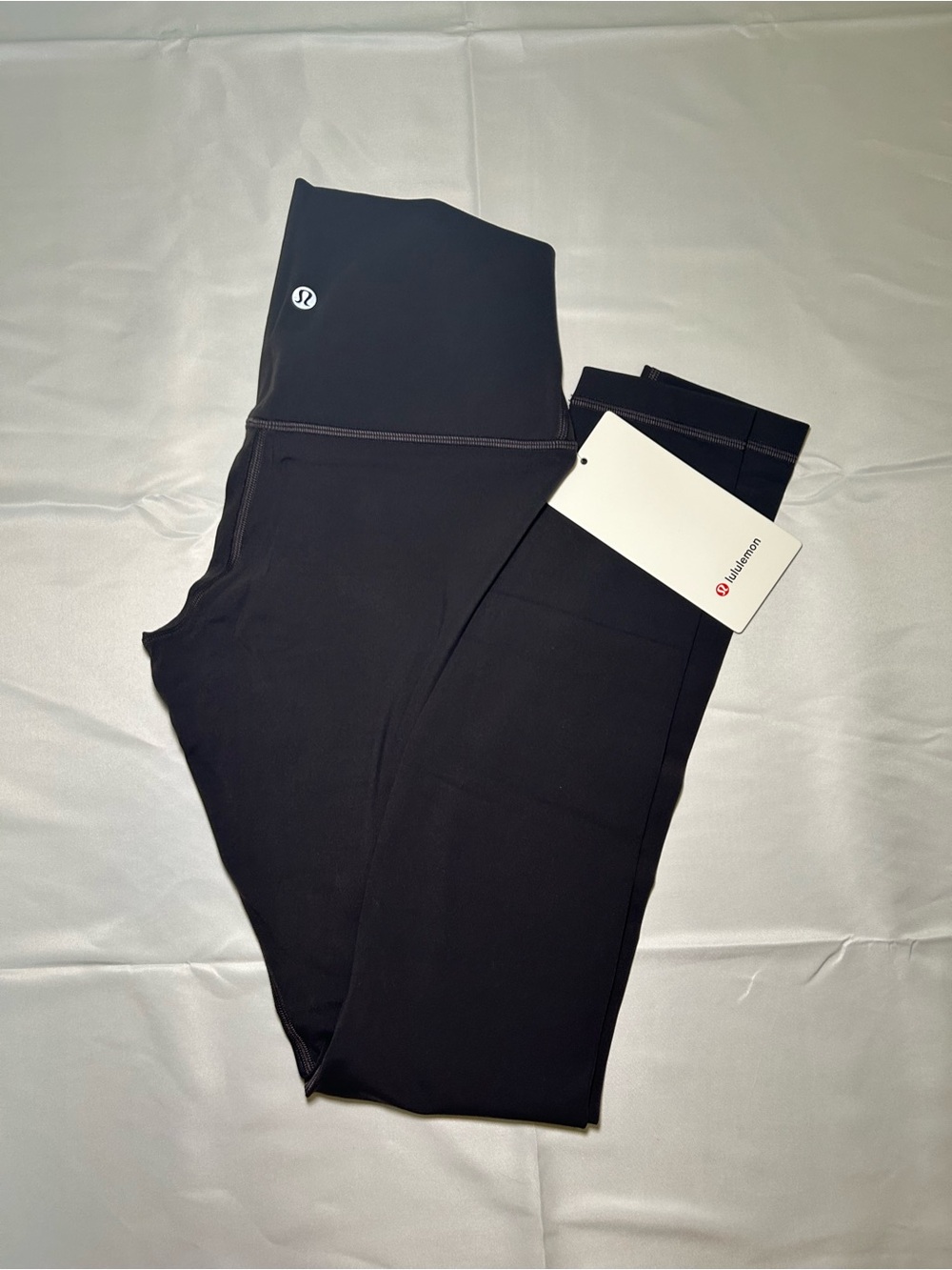 NWT Lululemon Align Leggings - size 6